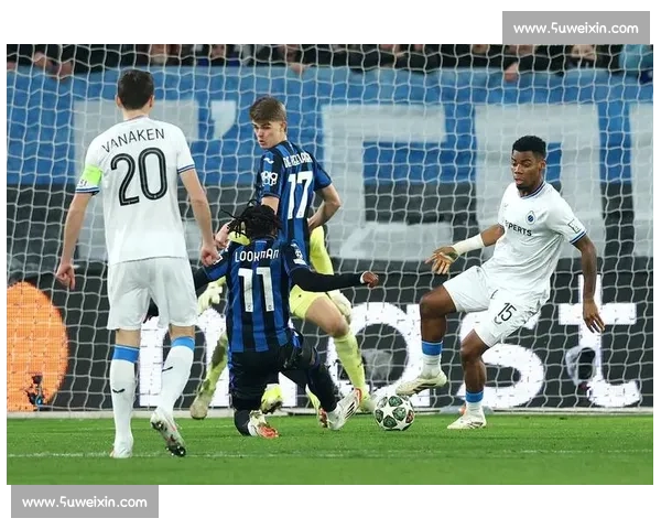 半场战报:克雷莫内塞 0-0 亚特兰大 德容恩远射造险 半场战报:克雷莫内塞 0-0 亚特兰大 德容恩远射造险