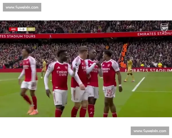 最佳进球实至名归！埃泽剪刀脚反戈旧主