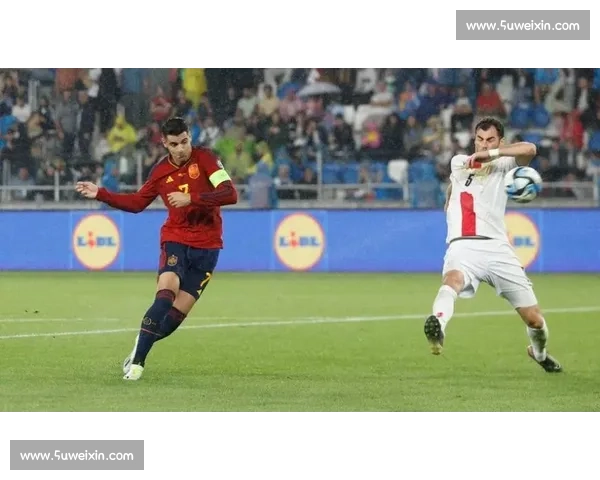 冲突未歇！阿森西奥社媒四表情暗讽亚马尔