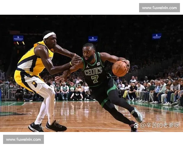 热火对决凯尔特人比分揭晓东西部强强碰撞引爆全场季后赛焦点之战